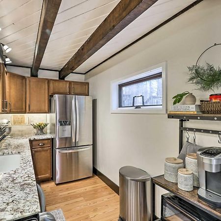 Woodsy Flagstaff Hideaway With Deck And Sunroom! Mountainaire Exterior photo