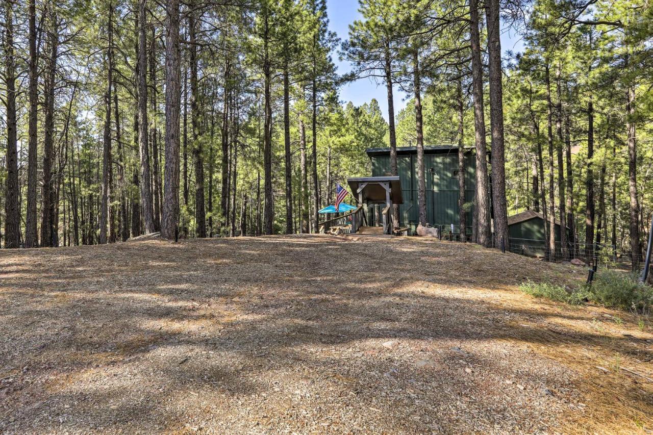 Woodsy Flagstaff Hideaway With Deck And Sunroom! Mountainaire Exterior photo